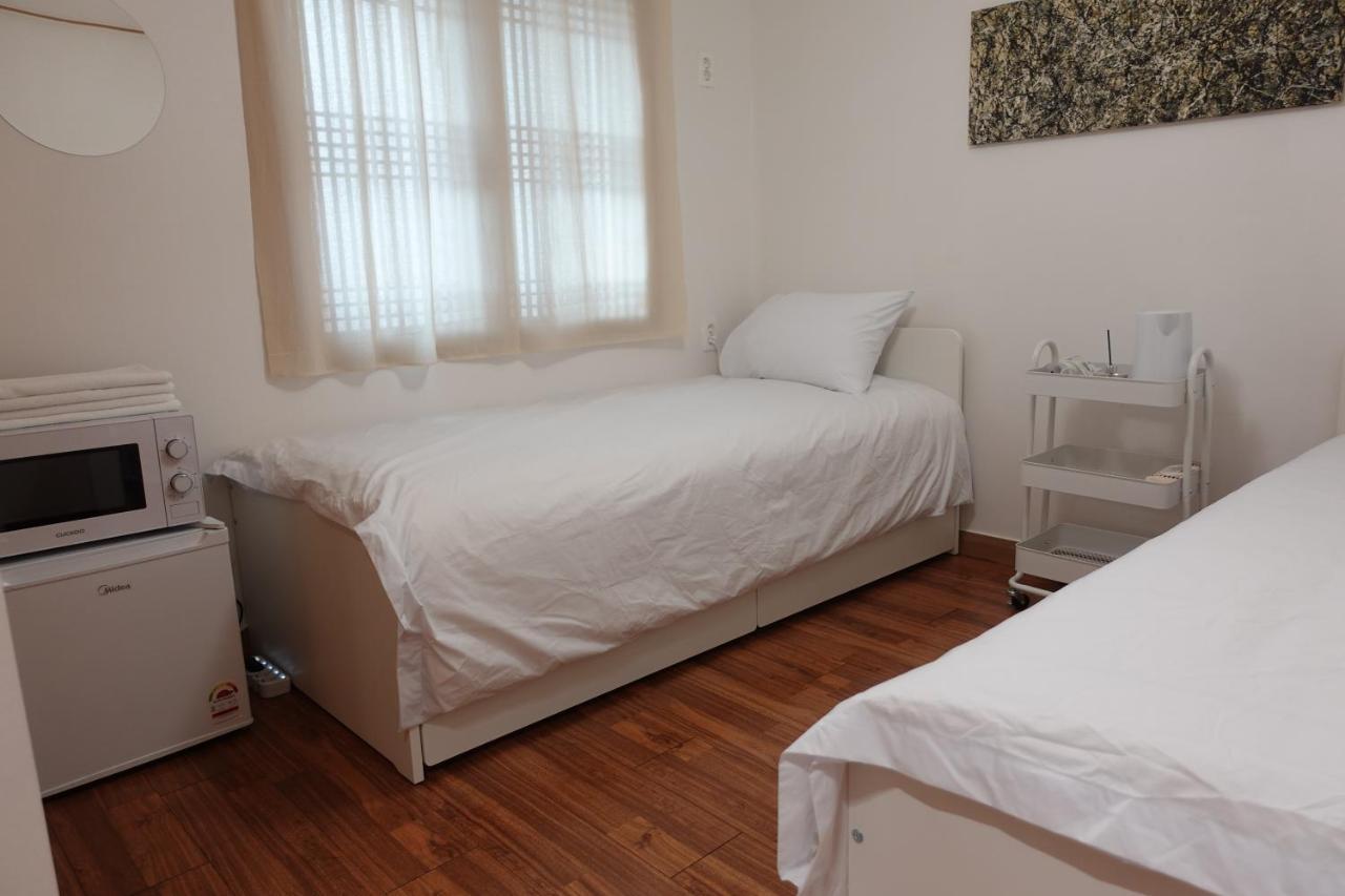 Hostel Jl In Chung-Jeong Сеул Экстерьер фото
